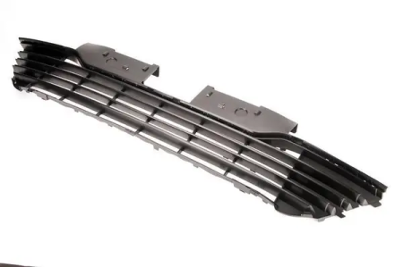 Заглушка (решетка) в бампер передний Citroen C4 (2004-2010) 0537910