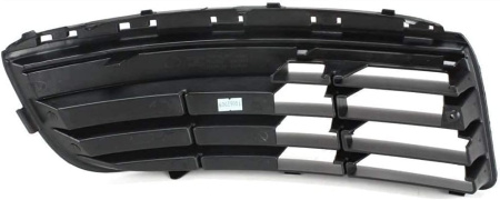 Заглушка (решетка) в бампер передний Volkswagen Jetta (2005-2011) 9544997