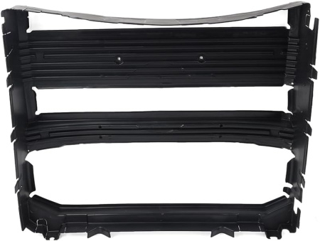 Дефлектор радиатора Land-Rover Defender (2019-2024) 6451219